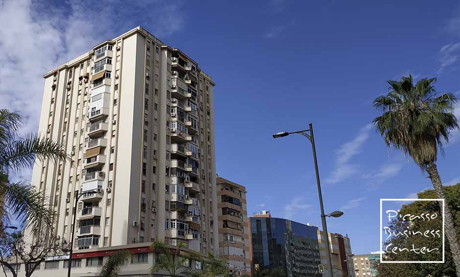 دليل الموسيقى عبر الإنترنتⓇ, Santander Consumer Finance, وساطة التأمين Mario Bernal والأطفال والشركاء